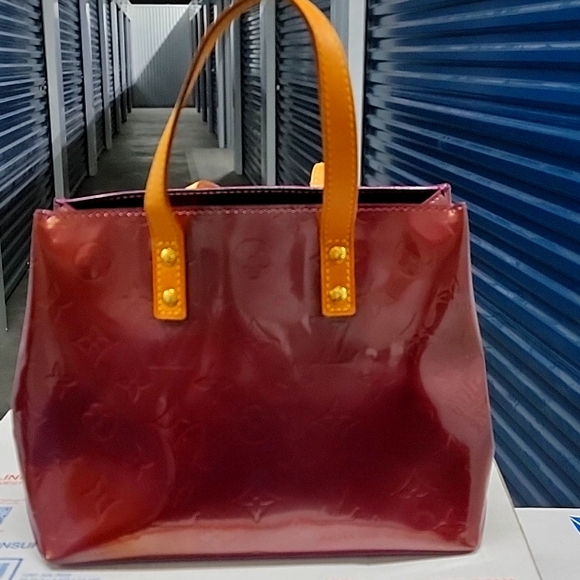 AUTHENTIC LOUIS VUITTON Vernis Reade PM tote - Picture 10 of 11